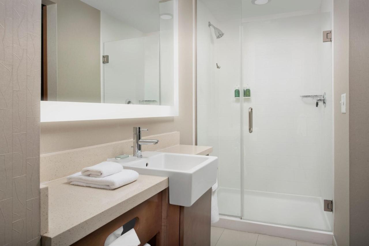 Springhill Suites By Marriott Huntsville West/Research Park Экстерьер фото
